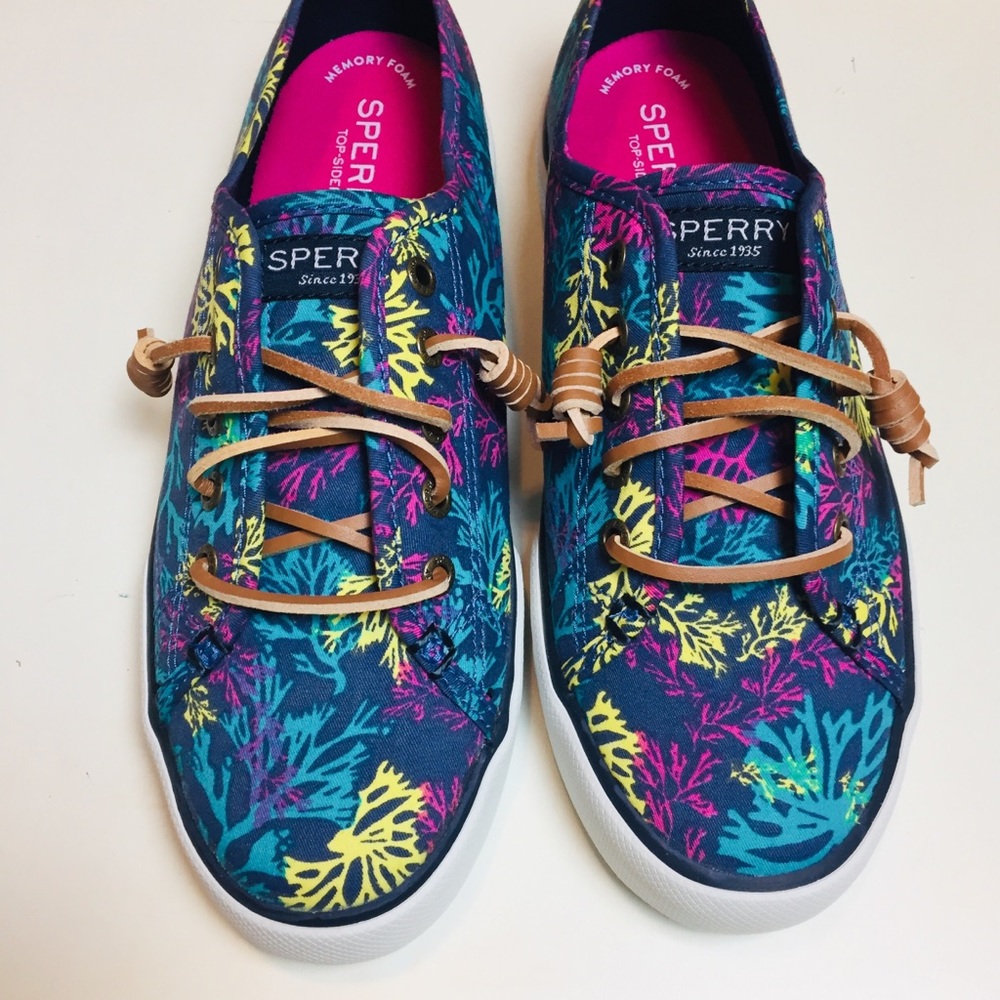 SPERRY Colorful Reef Navy Pier View Sneaker 7M New in Box - Picture 5 of 8